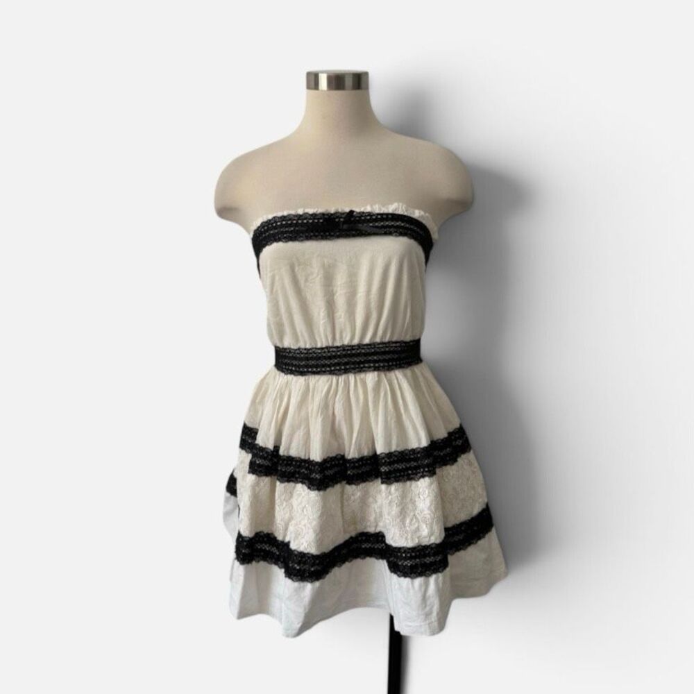Y2K Sweet Love Strapless Sweetheart Cream Mini Dress Babydoll Medium Bow Lace